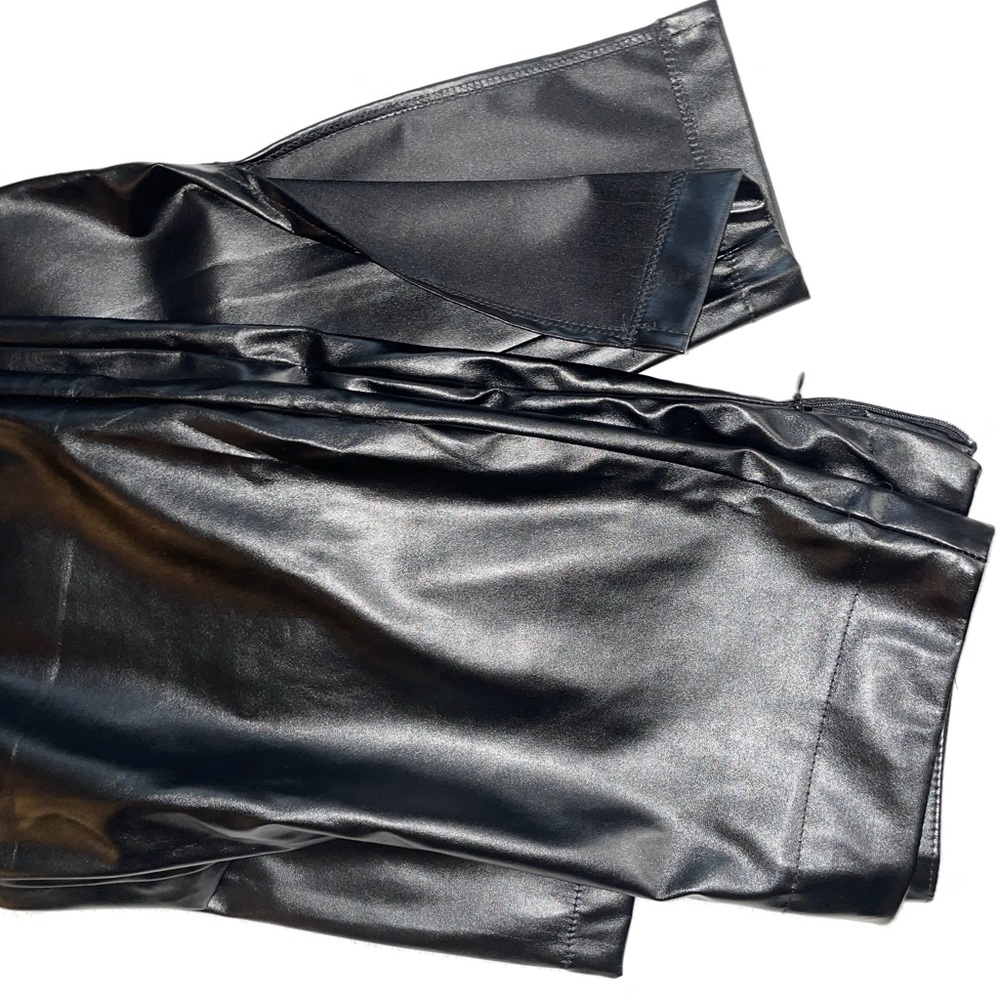 Skinny Black Leather Pants